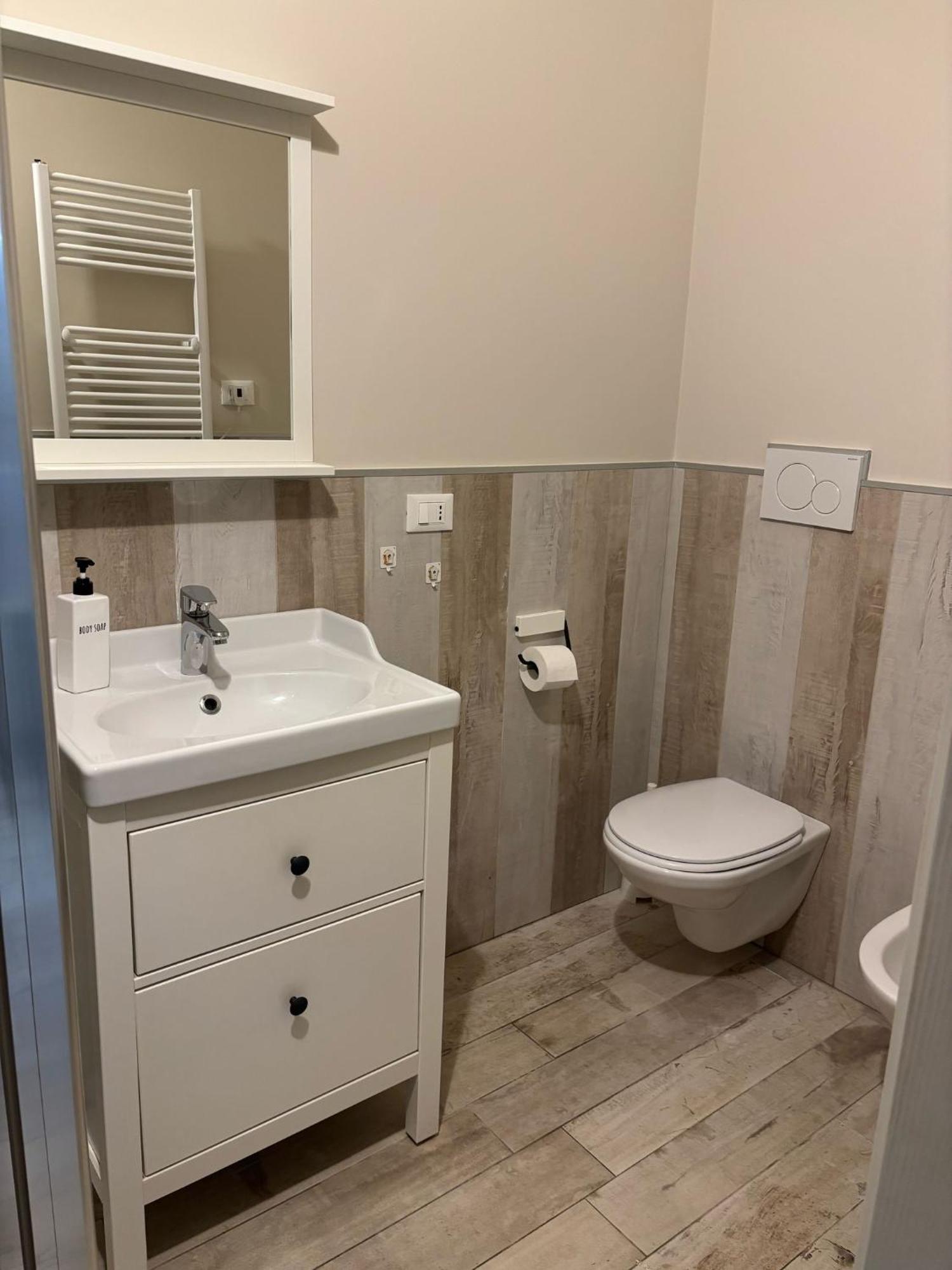 Appartamento Con Patio Monopoli Exterior foto